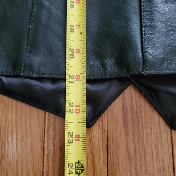 Leather Motorcycle Biker Vest - Picture 10 of 14